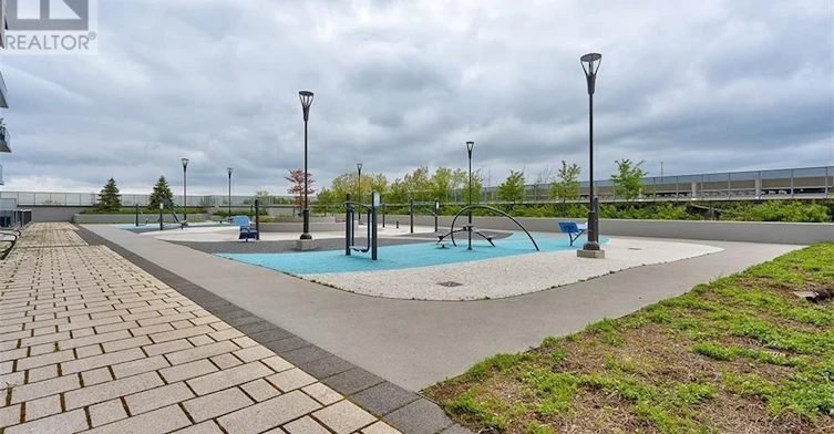2087 Fairview Street, Burlington, ON, L7R 0E5 - 7