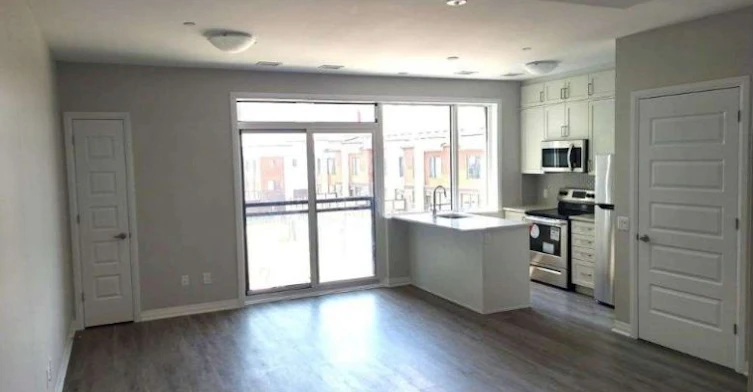 301-50 Kaitting Trail, Oakville, ON, L6M 5N3 - 13