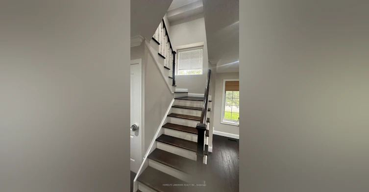 7100 Walworth Court, Mississauga, ON, L5N 7L4 - 11