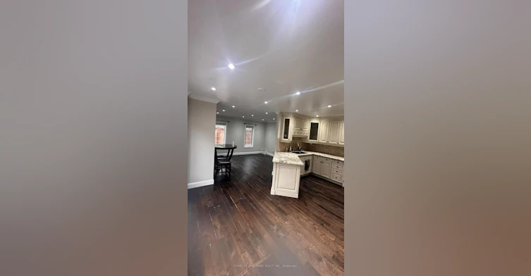 7100 Walworth Court, Mississauga, ON, L5N 7L4 - 6