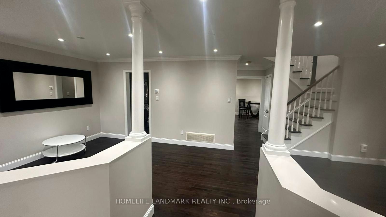 7100 Walworth Court, Mississauga, ON, L5N 7L4 - 3