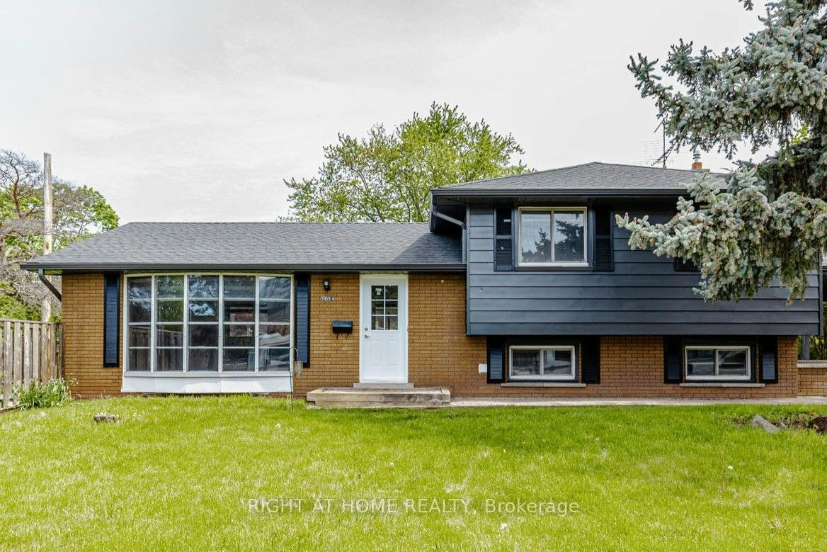 UPPER-5154 New Street, Burlington, ON, L7L 1V4