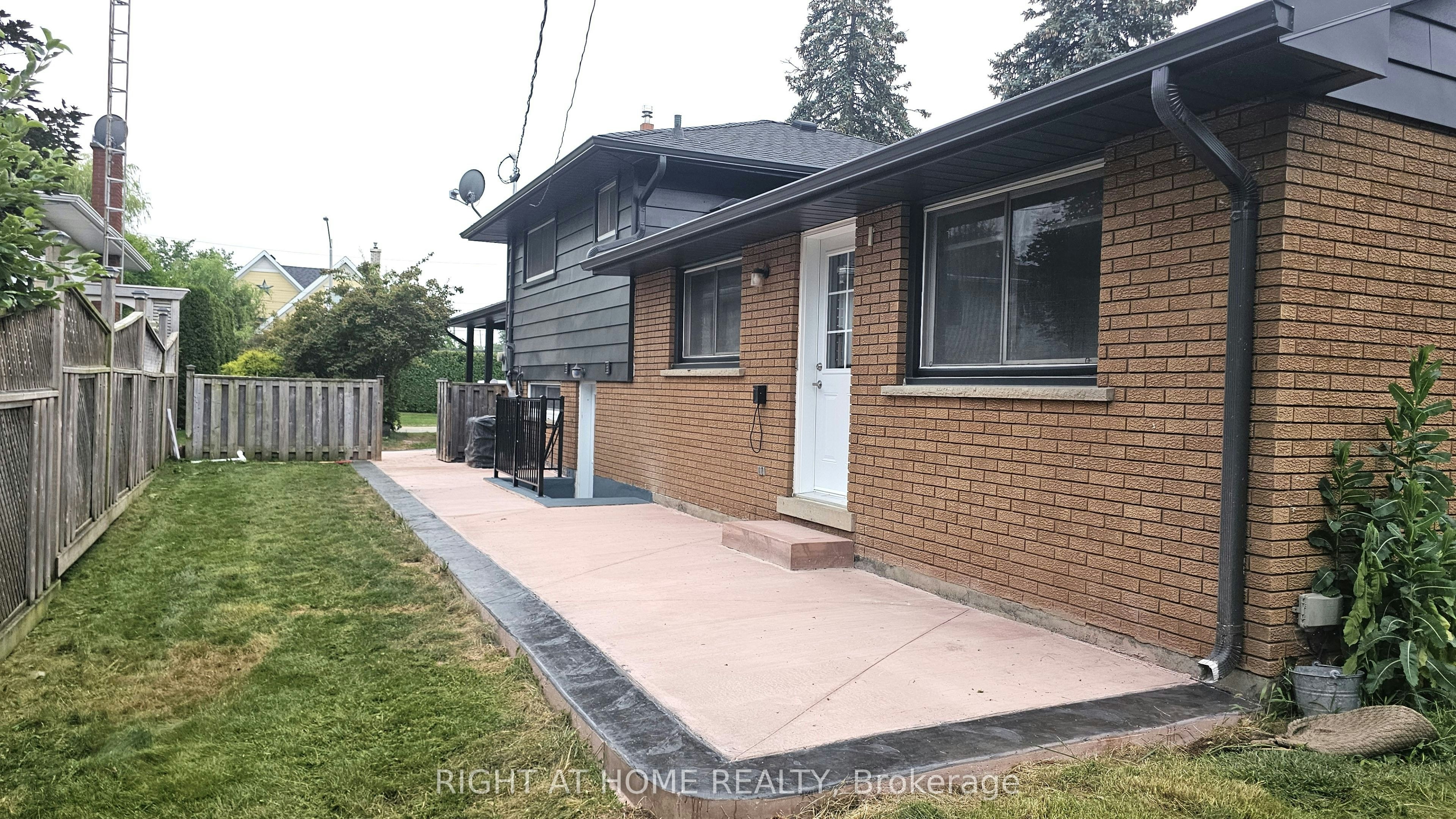 UPPER-5154 New Street, Burlington, ON, L7L 1V4 - 12