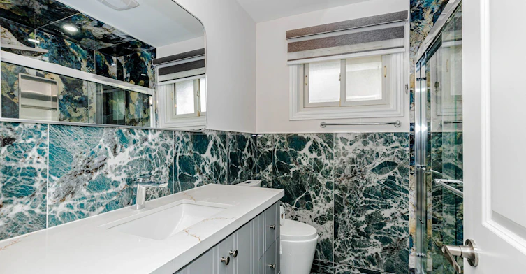 UPPER-5154 New Street, Burlington, ON, L7L 1V4 - 9