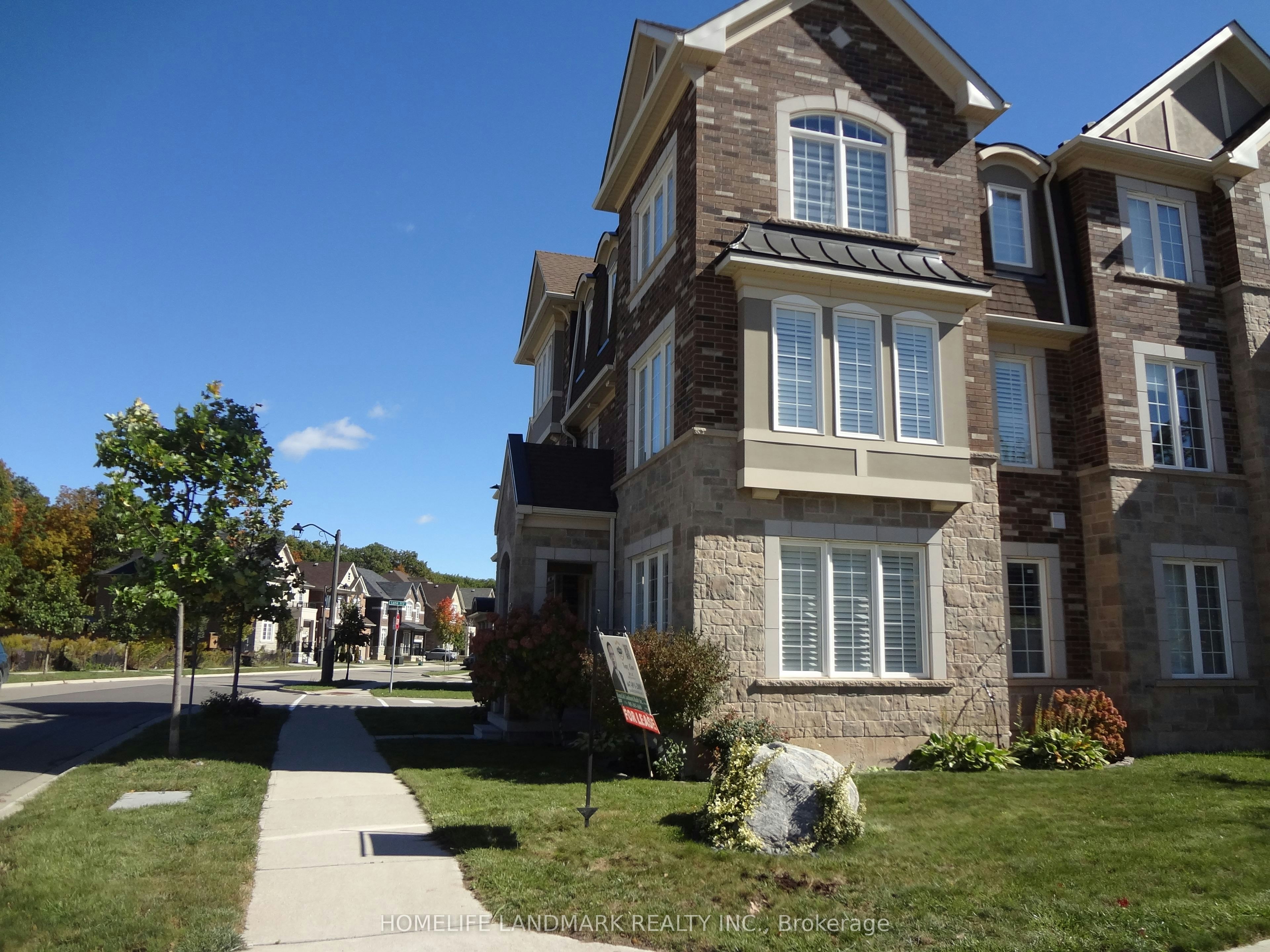 276 Polly Drive, Oakville, ON, L6M 1R7 - 2