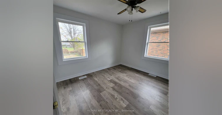 245 Kingsleigh Court, Milton, ON, L9T 1X6 - 5