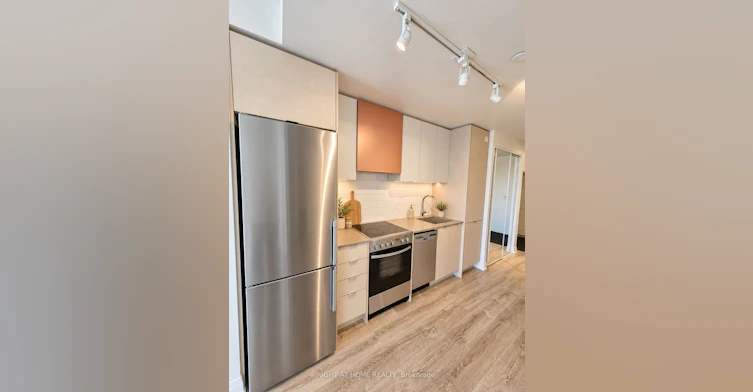 704-10 Gibbs Road, Toronto, ON, M9B 0E3 - 6