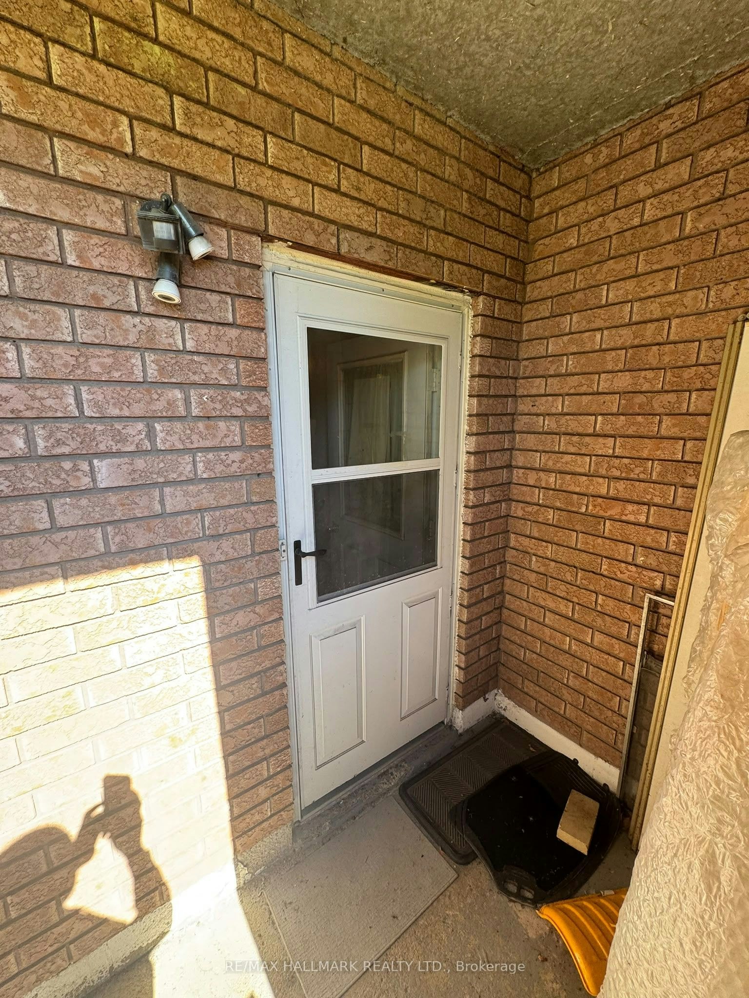 66 Simpson Avenue, Toronto, ON, M8Z 1E3 - 6
