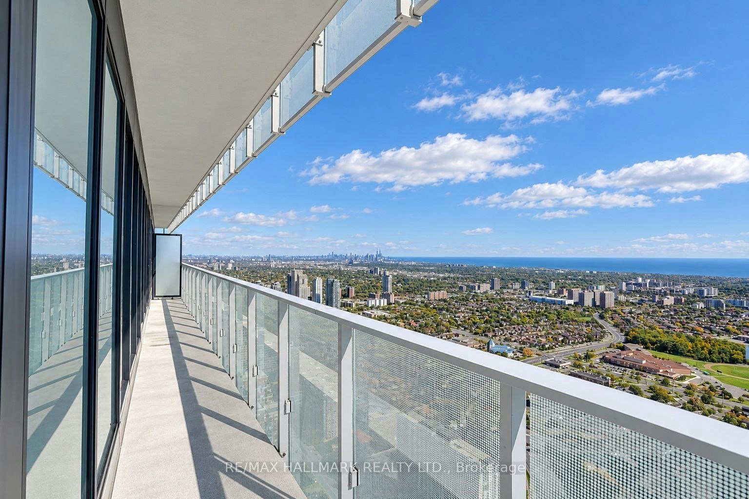 5504-3900 Confederation Parkway, Mississauga, ON, L5B 0M3 - 38