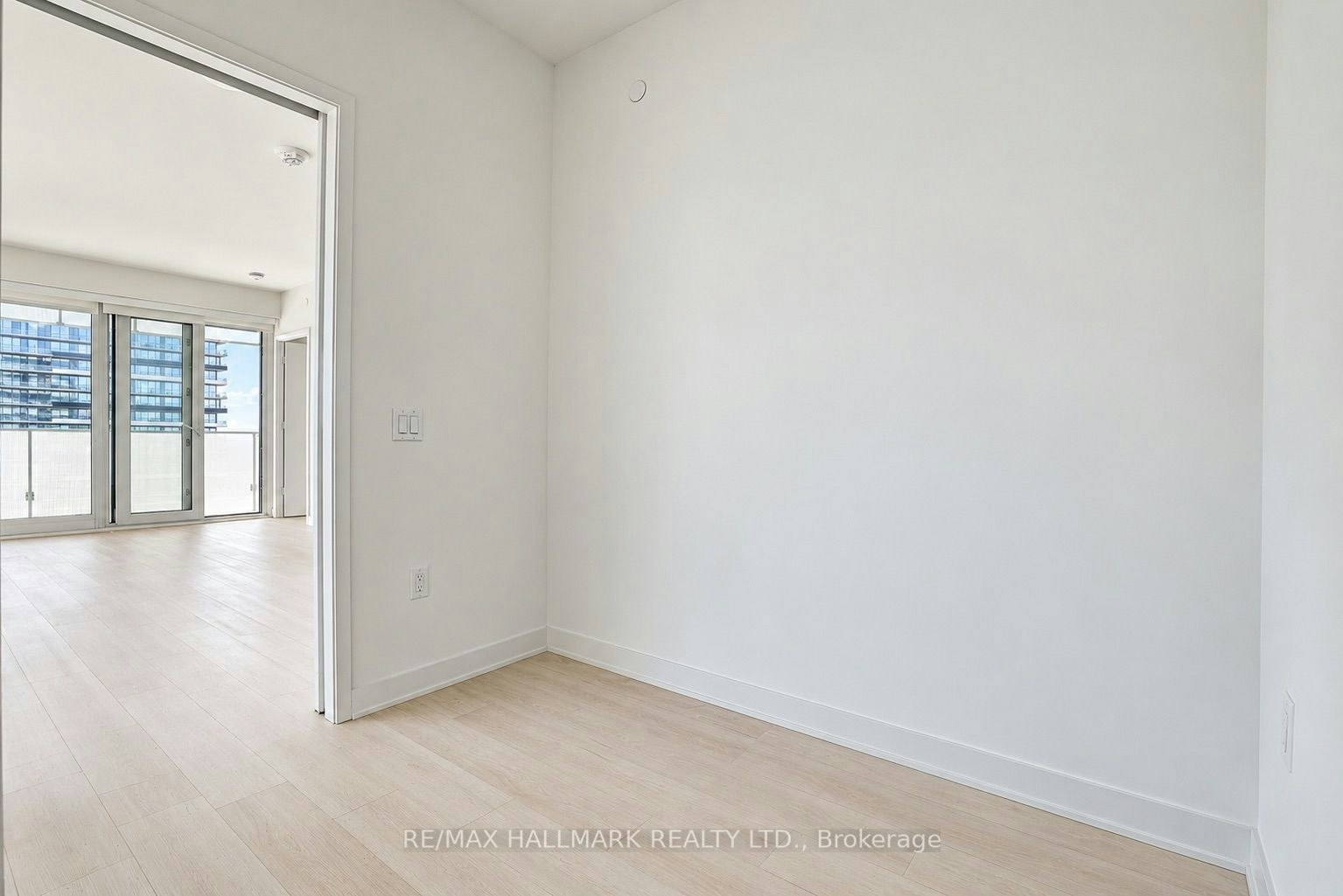 5504-3900 Confederation Parkway, Mississauga, ON, L5B 0M3 - 18
