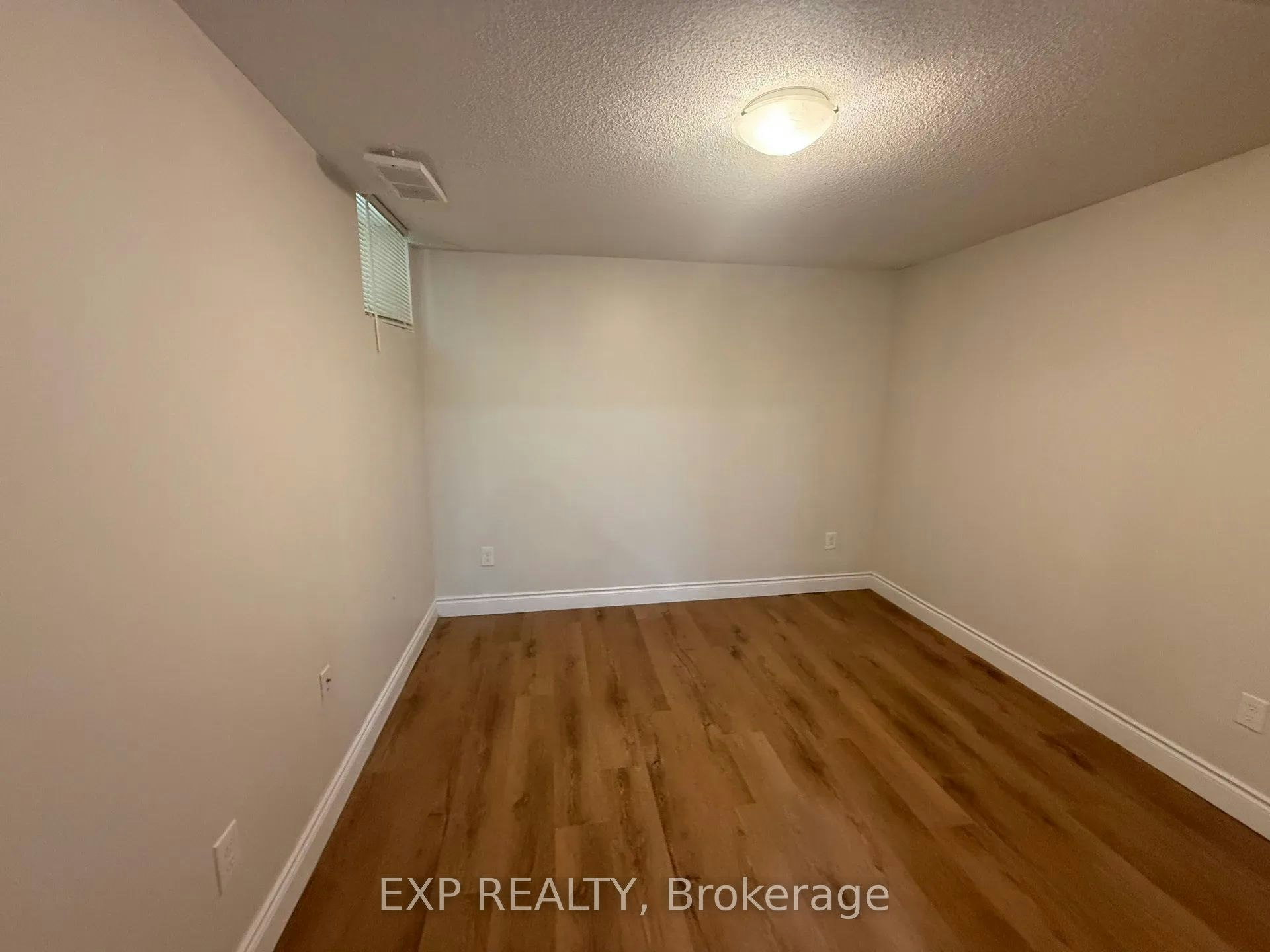 Basement-7683 Black Walnut Trail, Mississauga, ON, L5N 8A6 - 8