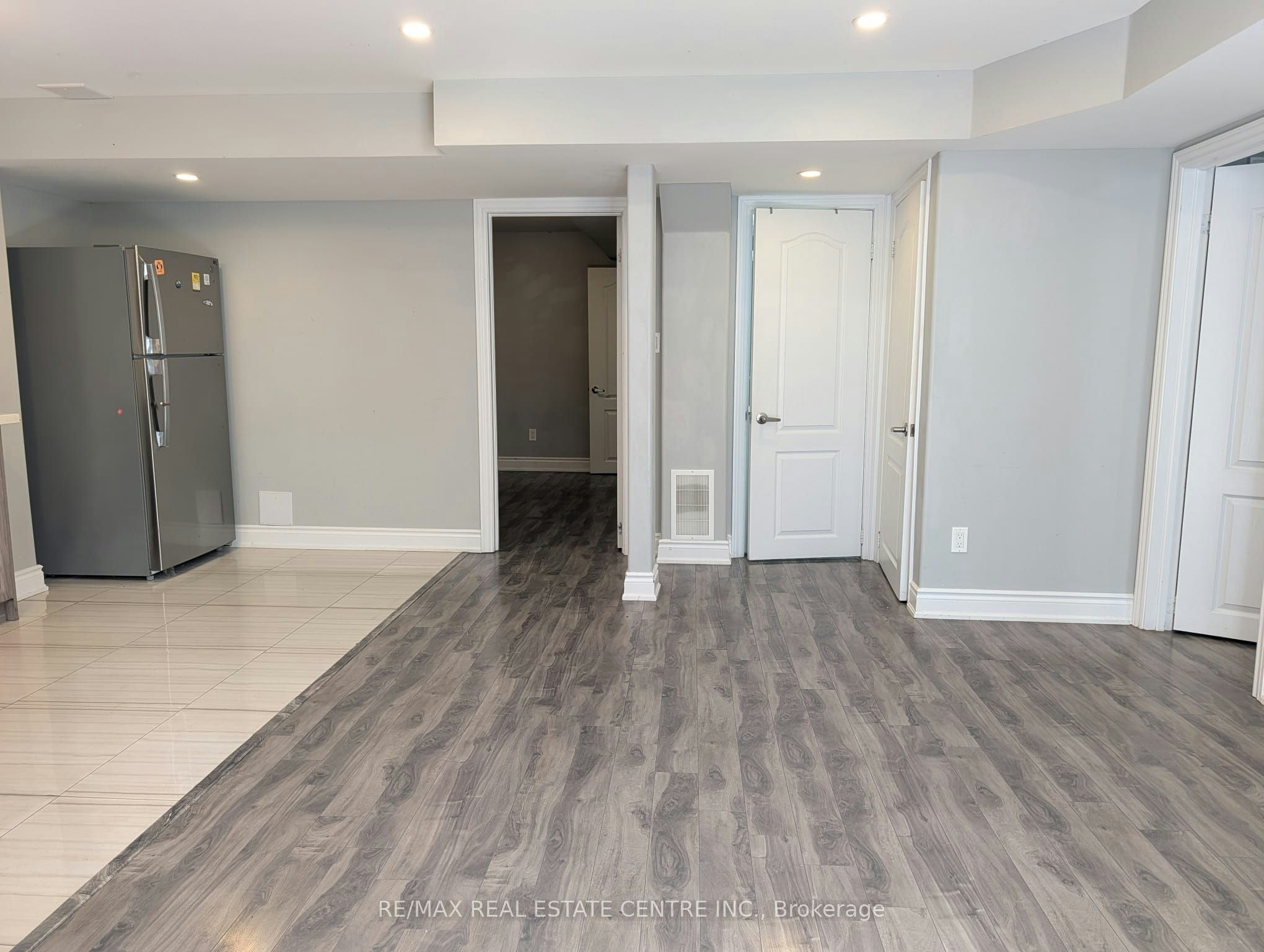 BSMT-70 Showboat Crescent, Brampton, ON, L6V 4R4 - 14