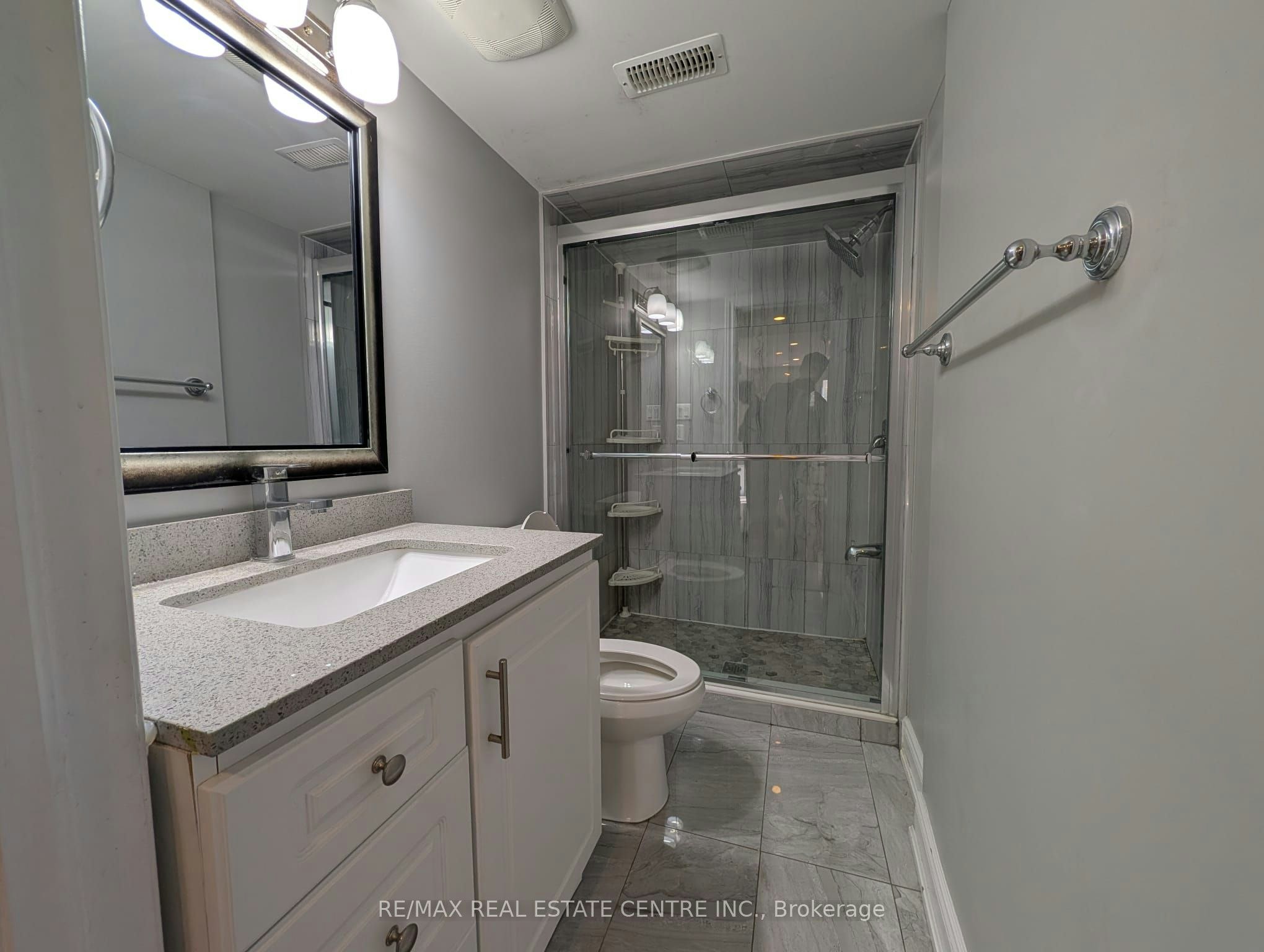 BSMT-70 Showboat Crescent, Brampton, ON, L6V 4R4 - 9