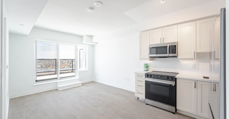 903-556 Marlee Avenue, Toronto, ON, M6B 0B1 - 7