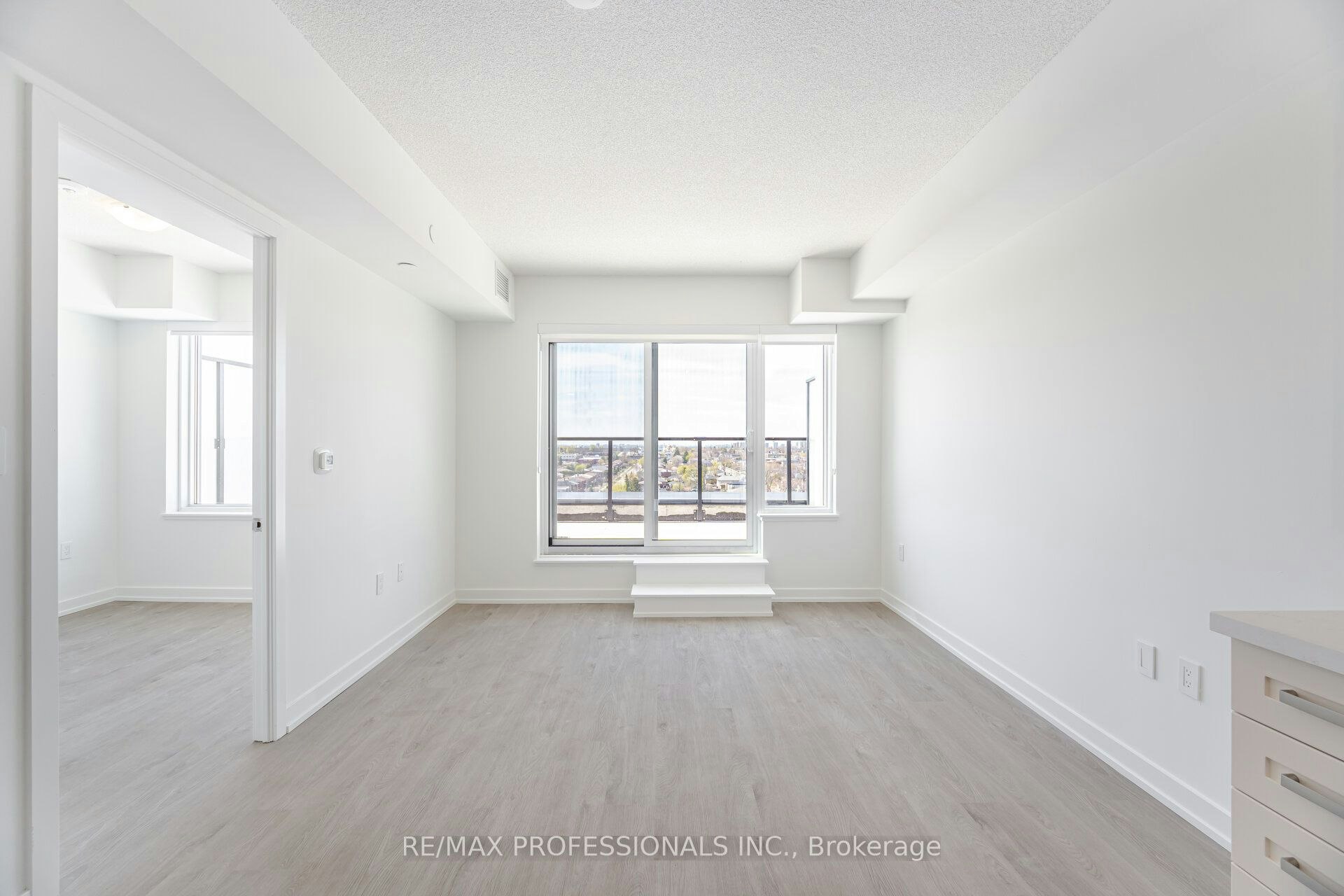 903-556 Marlee Avenue, Toronto, ON, M6B 0B1 - 8