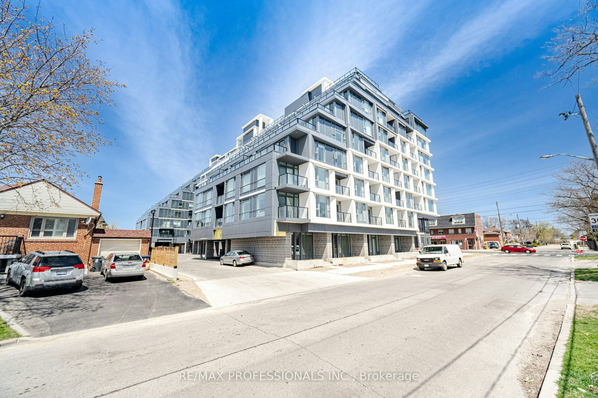 903-556 Marlee Avenue, Toronto, ON, M6B 0B1 - 38