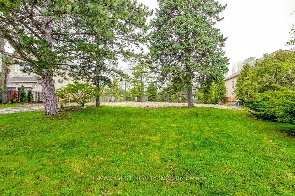 101 (Part Lot 1) Fairview Road W, Mississauga, ON, L5B 1K7