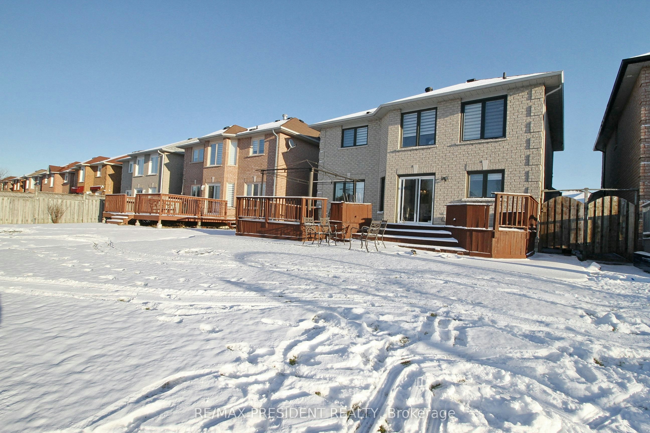 32 Deerglen Drive, Brampton, ON, L6R 1M1 - 33