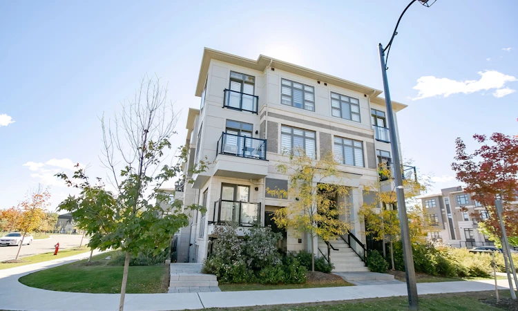 408-70 Halliford Place