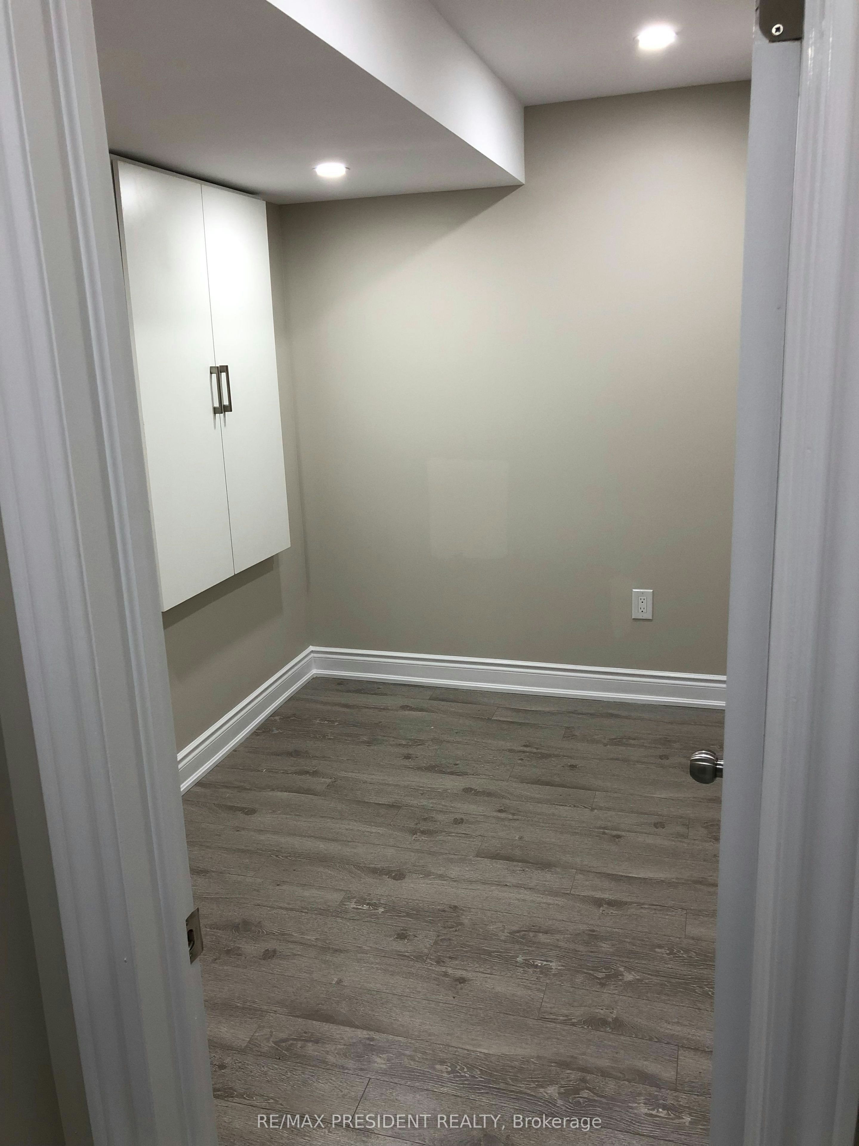 76 Saint Grace Court, Brampton, ON, L6P 3B9 - 8