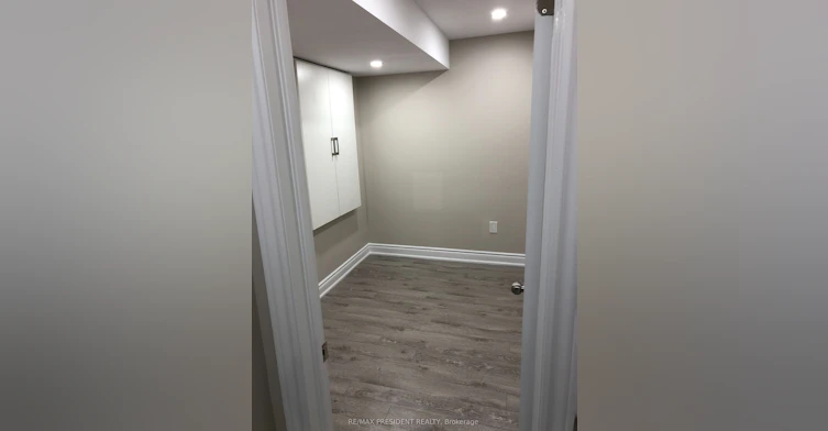 76 Saint Grace Court, Brampton, ON, L6P 3B9 - 8