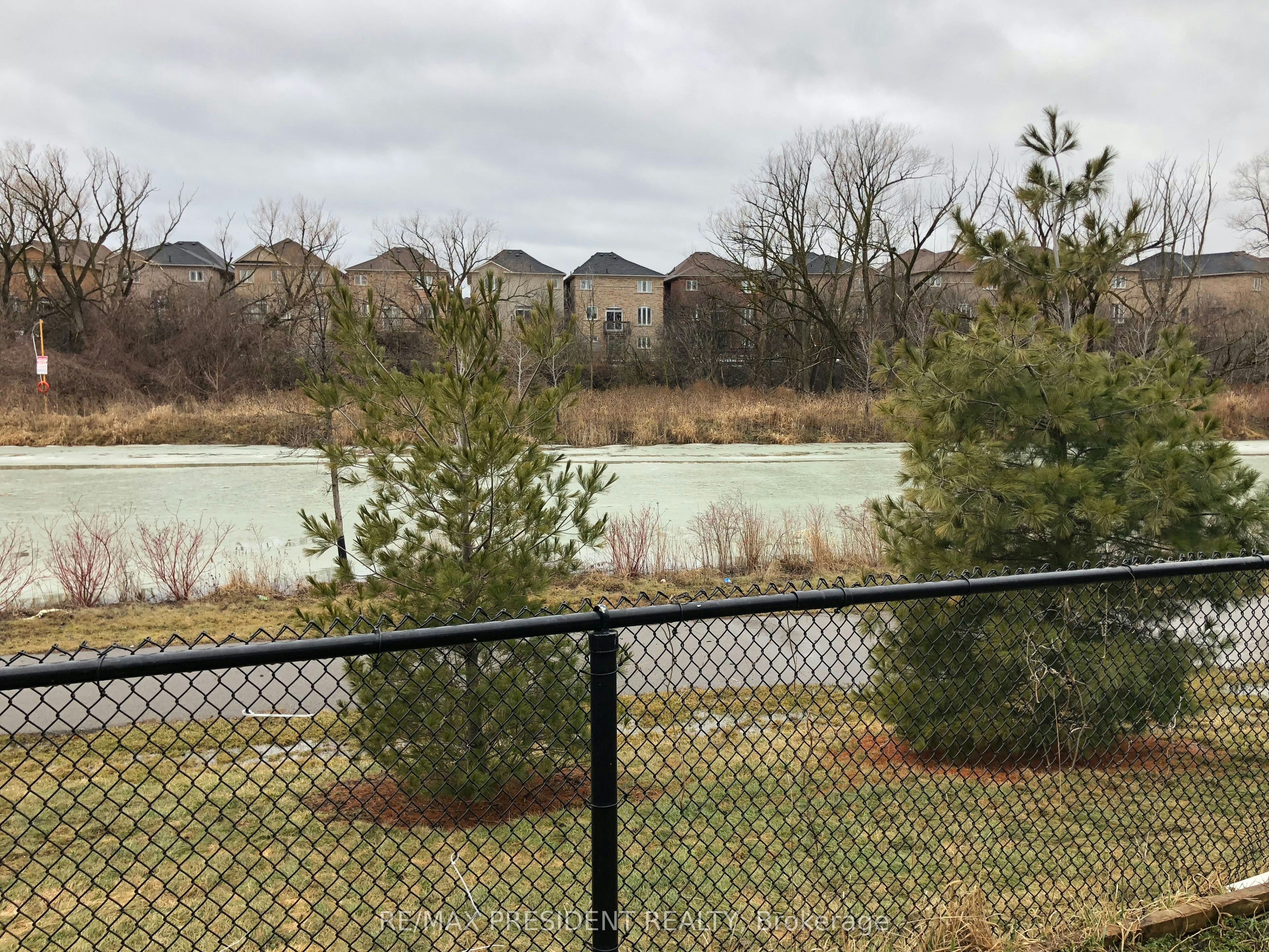 76 Saint Grace Court, Brampton, ON, L6P 3B9 - 12