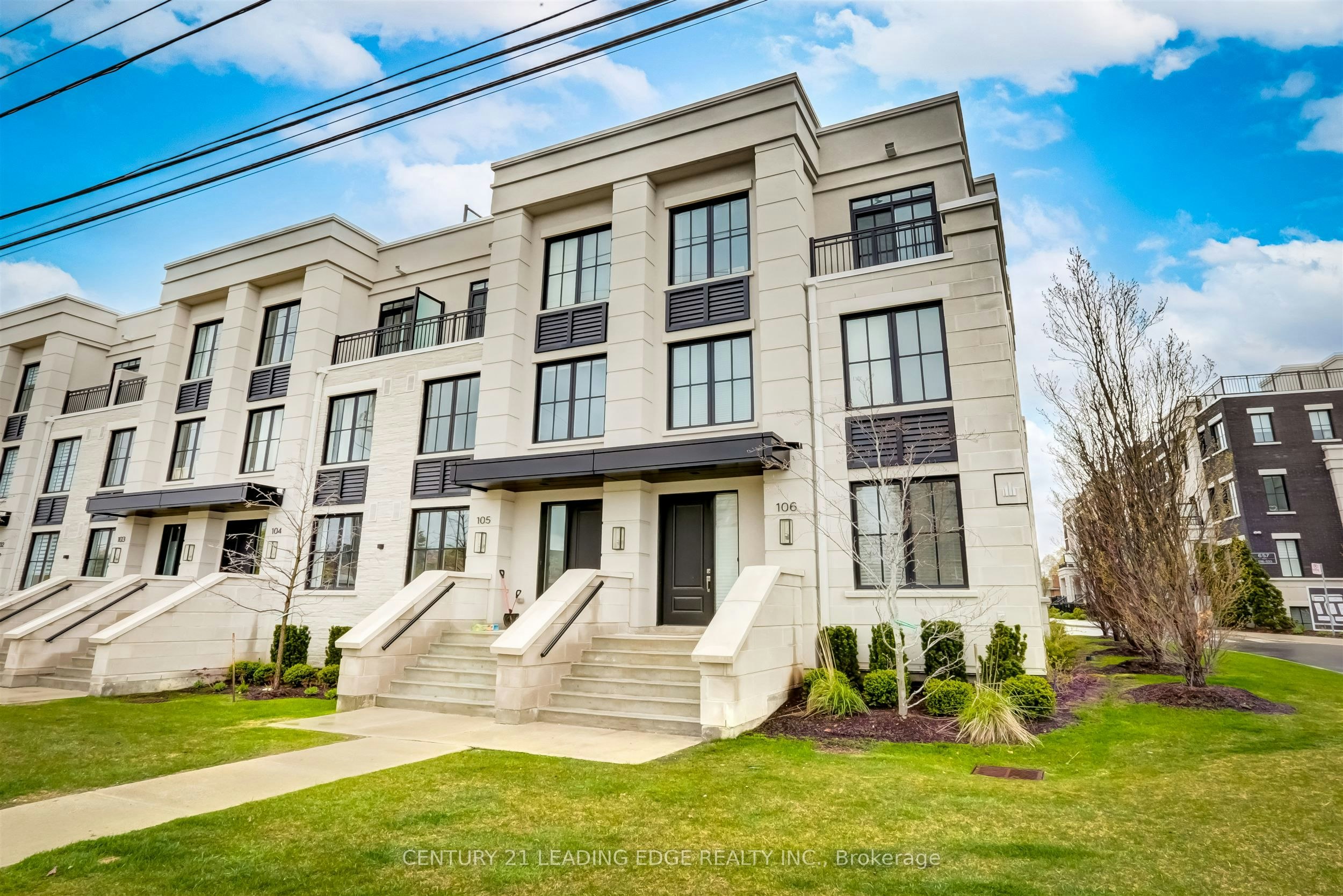 106-1180 Cawthra Road, Mississauga, ON, L5G 4K7