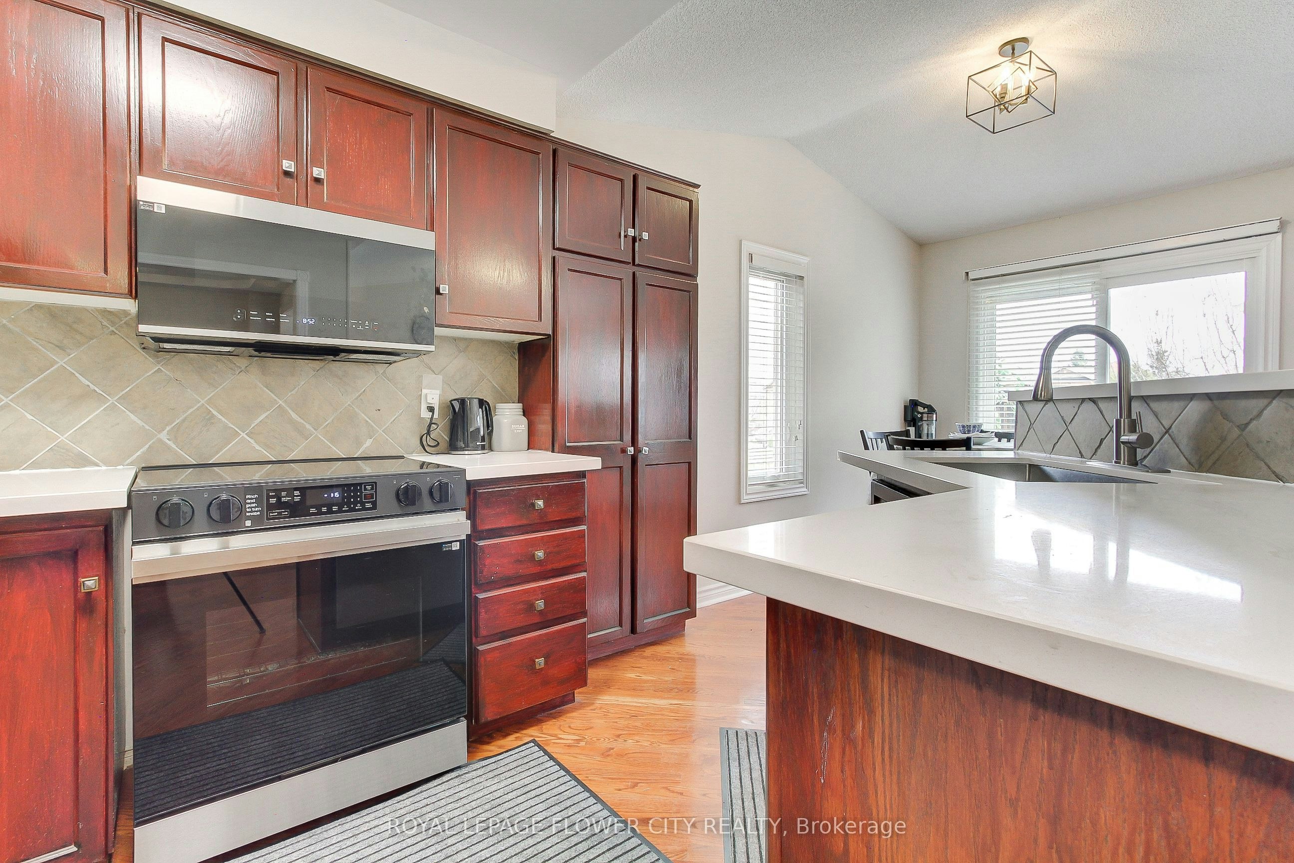 6692 Meteor Court, Mississauga, ON, L5N 7H9 - 18