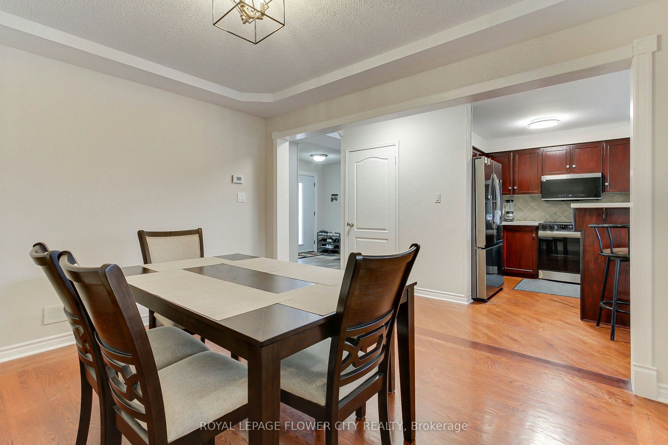 6692 Meteor Court, Mississauga, ON, L5N 7H9 - 8