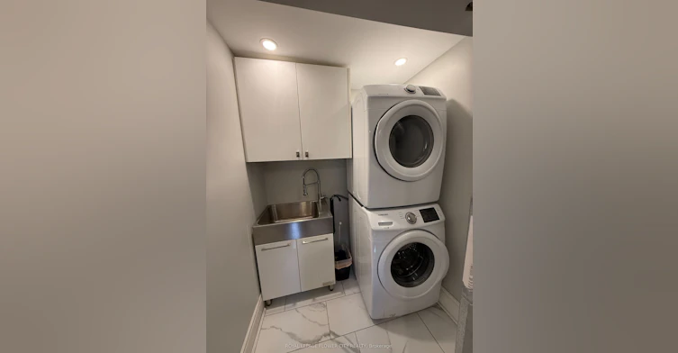 66 Ikley Road, Toronto, ON, M3J 1C6 - 5