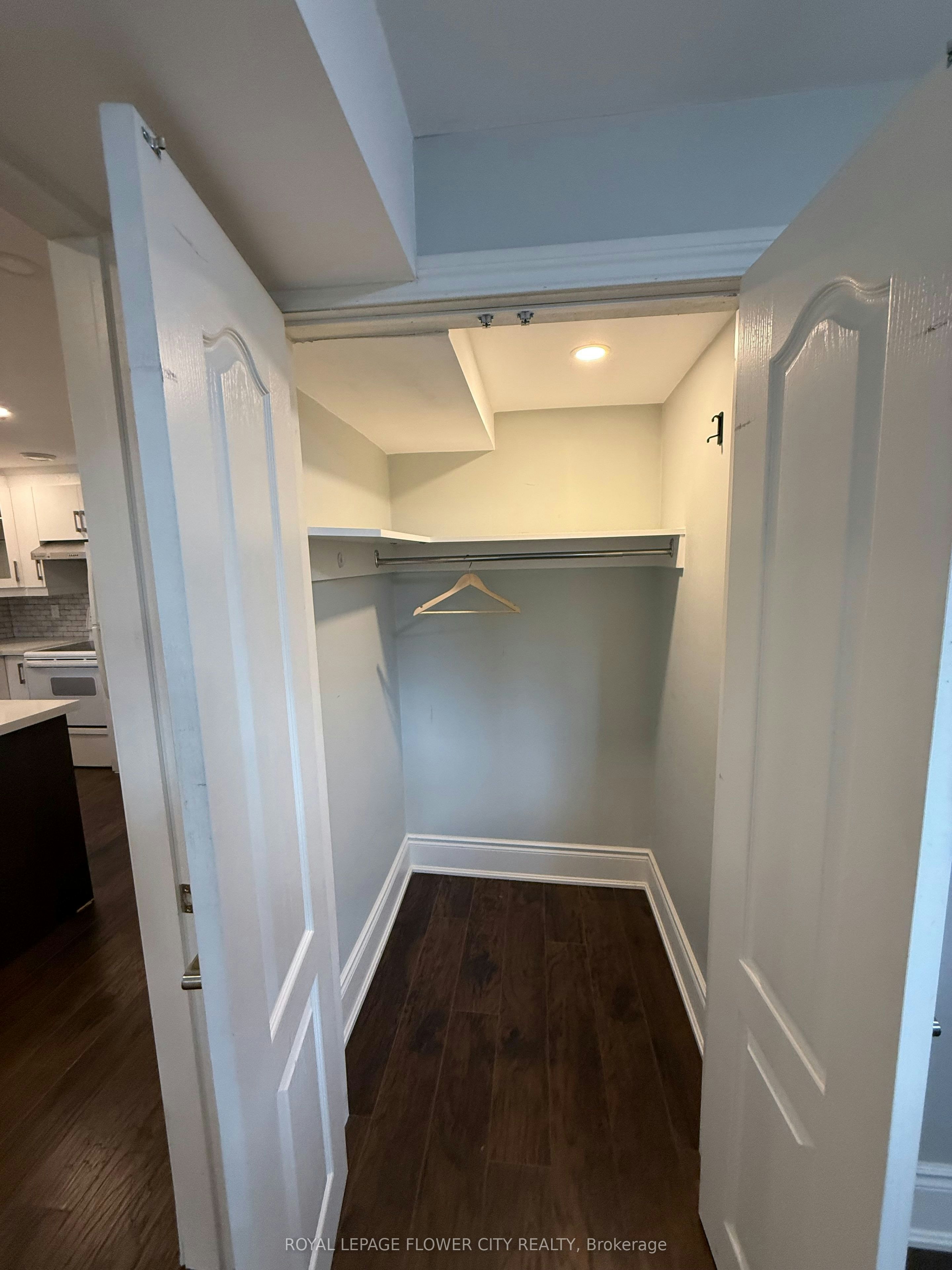 66 Ikley Road, Toronto, ON, M3J 1C6 - 6
