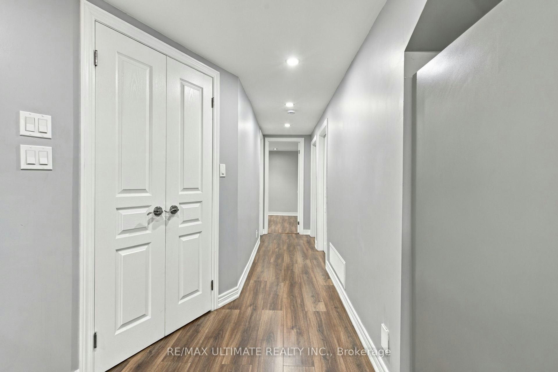 7639 Kittridge Drive, Mississauga, ON, L4T 3L9 - 12