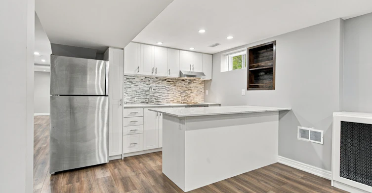 7639 Kittridge Drive, Mississauga, ON, L4T 3L9 - 10
