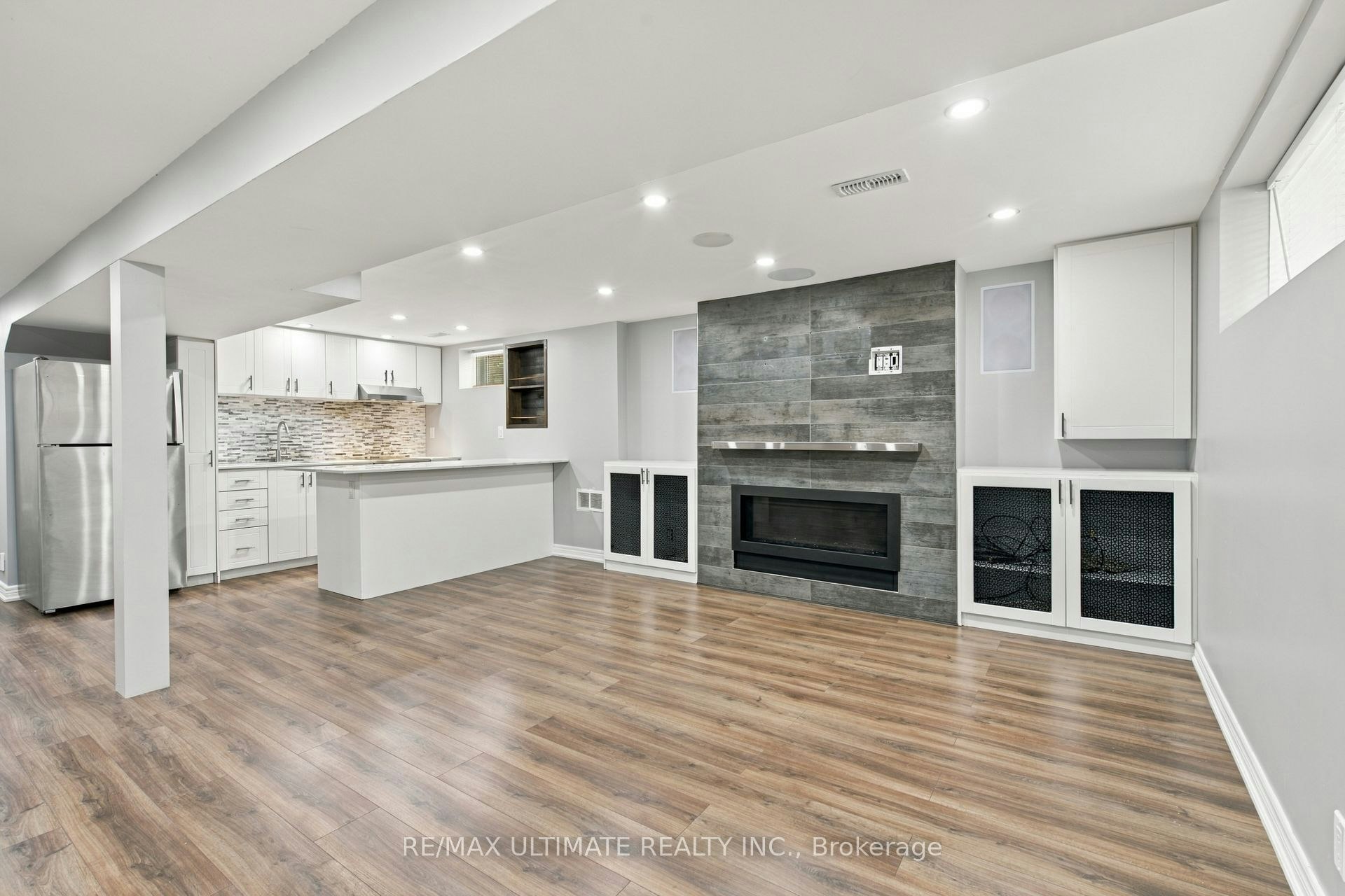 7639 Kittridge Drive, Mississauga, ON, L4T 3L9 - 9