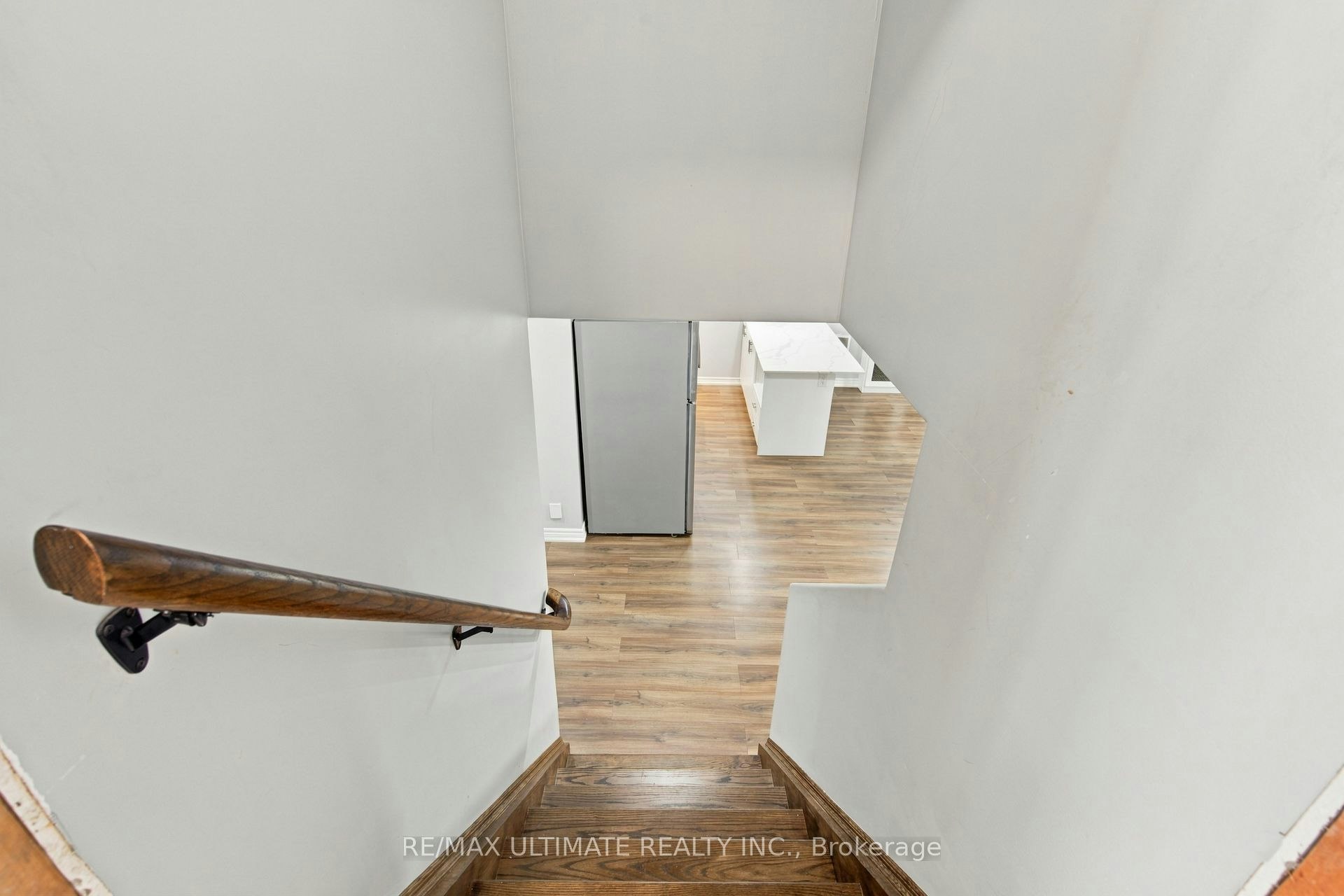 7639 Kittridge Drive, Mississauga, ON, L4T 3L9 - 6