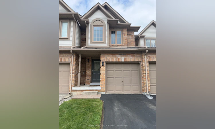 31 Alderbrook Place