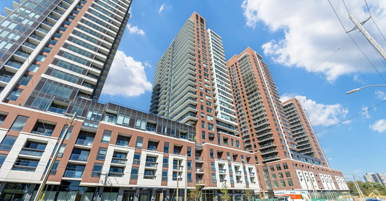 412-4010 Eglinton Avenue W, Toronto, ON, M9A 0G5