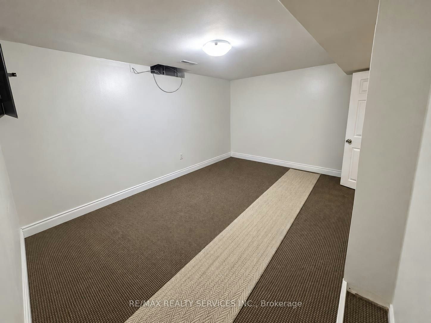 50 Banting Crescent, Brampton, ON, L6Y 2K9 - 4