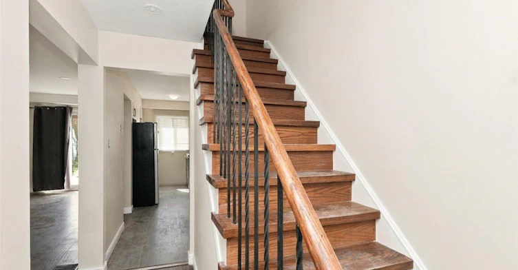 4118 Teakwood Drive, Mississauga, ON, L5C 3L6 - 9