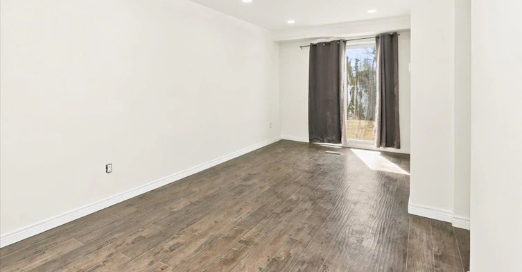 4118 Teakwood Drive, Mississauga, ON, L5C 3L6 - 7