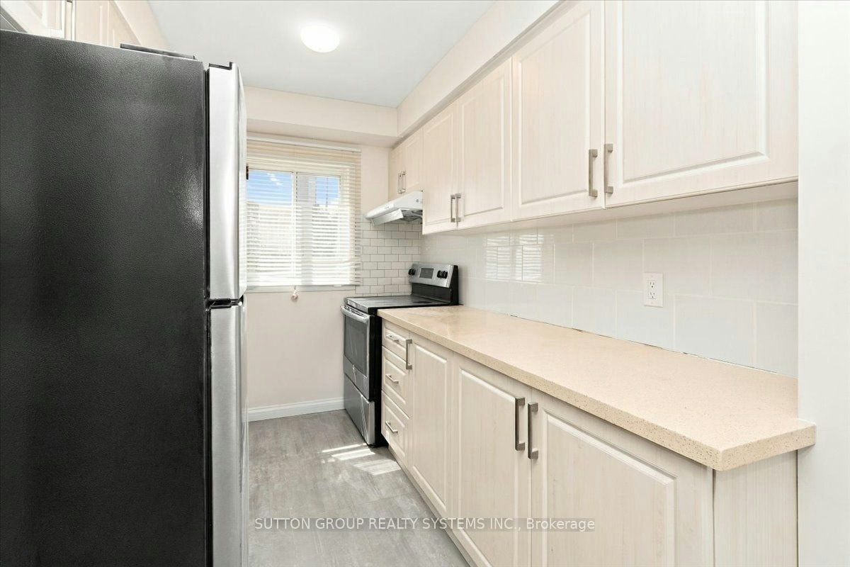 4118 Teakwood Drive, Mississauga, ON, L5C 3L6 - 5