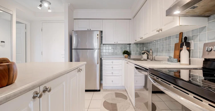 706-55 Strathaven Drive, Mississauga, ON, L5R 4G9 - 5