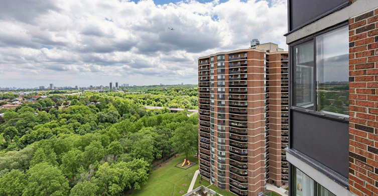 1812-236 Albion Road, Toronto, ON, M9W 6A6 - 19