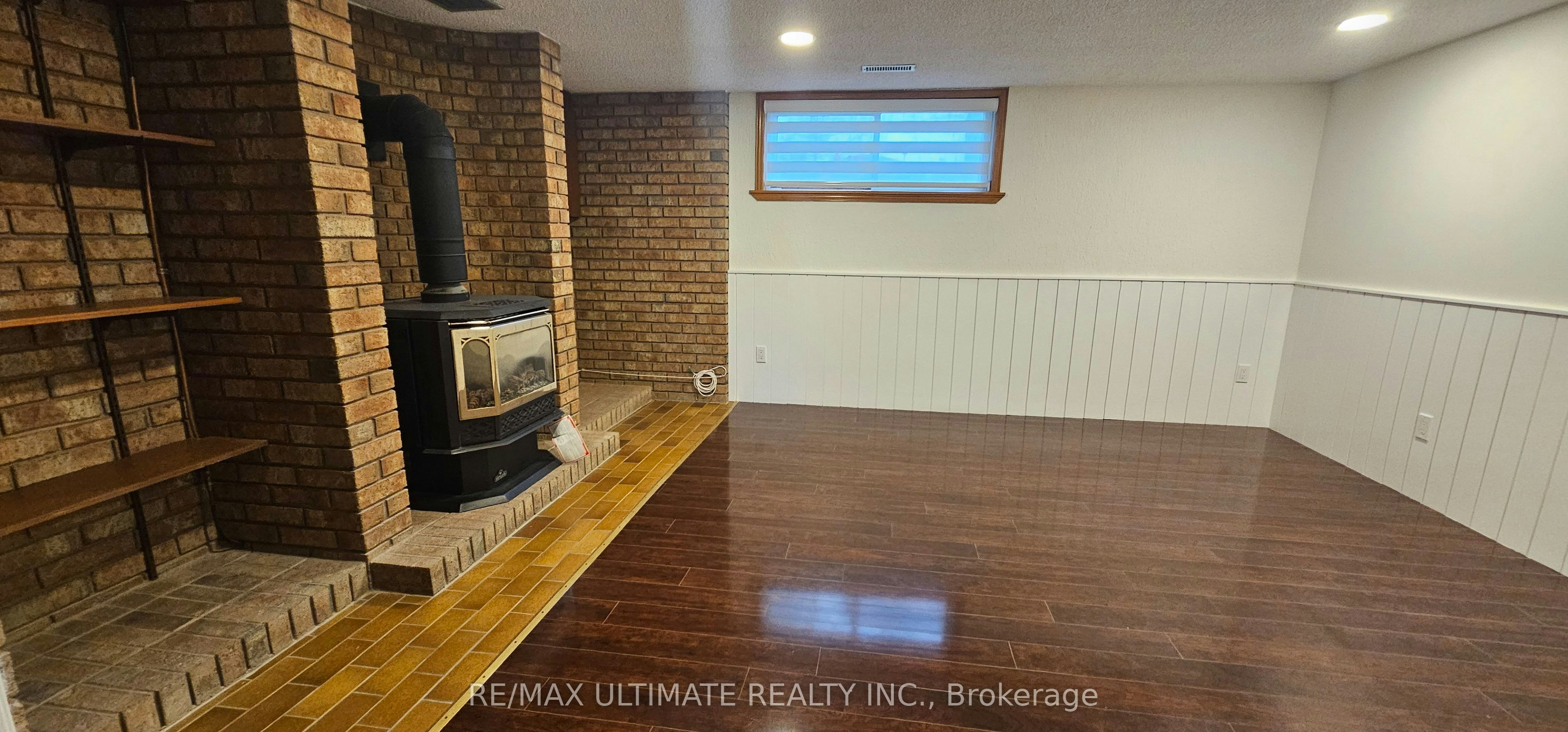 Basement-136 Rustic Road, Toronto, ON, M6L 1W1 - 2