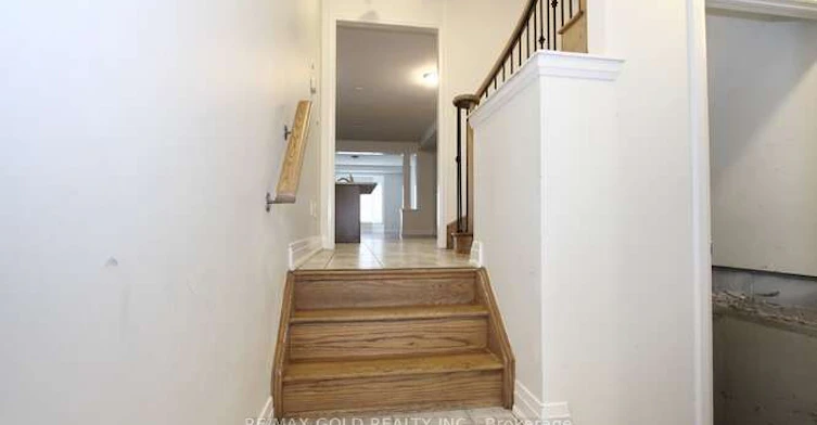 35 Dalbeattie Drive, Brampton, ON, L6Y 6H7 - 6