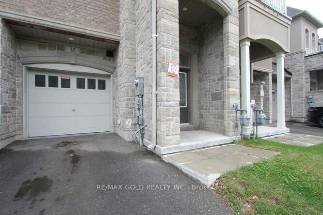35 Dalbeattie Drive, Brampton, ON, L6Y 6H7 - 2