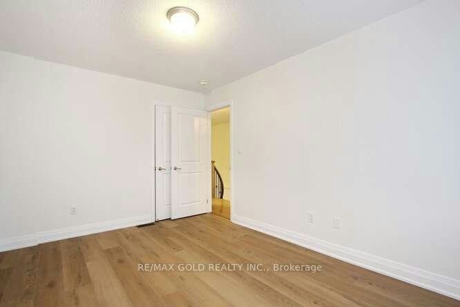 35 Dalbeattie Drive, Brampton, ON, L6Y 6H7 - 36