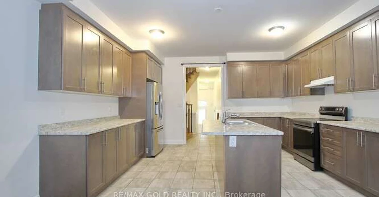 35 Dalbeattie Drive, Brampton, ON, L6Y 6H7 - 9