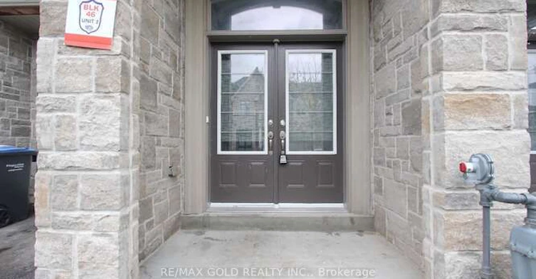 35 Dalbeattie Drive, Brampton, ON, L6Y 6H7 - 3