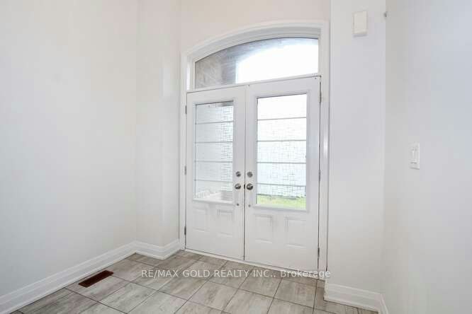 35 Dalbeattie Drive, Brampton, ON, L6Y 6H7 - 5